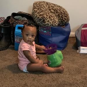 Meet your Posher, Pia